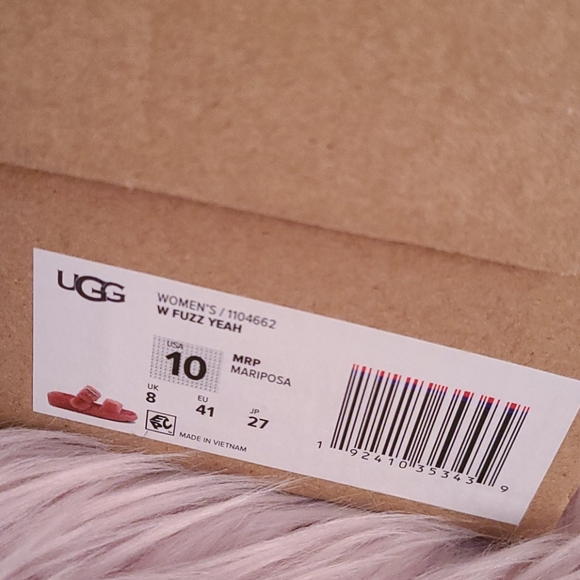 Authentic Ugg slides - Picture 4 of 5